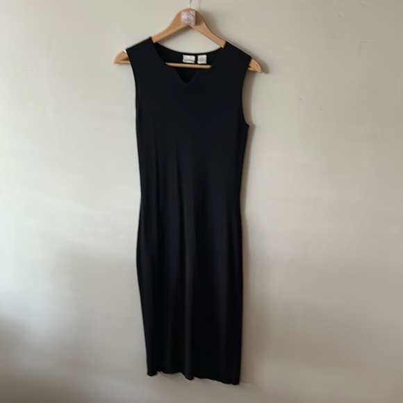 Merona Size M Black Casual Dress — Stretchy Sleeveless Midi / Everyday Staple - Picture 3 of 7